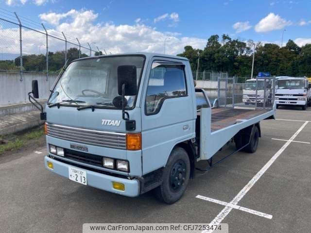 mazda titan 1991 -MAZDA 【久留米 130ｾ 213】--Titan U-WGT4T--WGT4T-123281---MAZDA 【久留米 130ｾ 213】--Titan U-WGT4T--WGT4T-123281- image 1