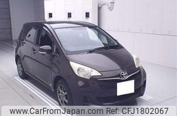 toyota ractis 2010 CFJ1802067