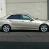 mercedes-benz e-class 2010 quick_quick_212054C_WDD2120542A148453 image 5