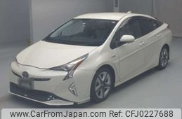 toyota prius 2016 -TOYOTA--Prius DAA-ZVW51--ZVW51-8009165---TOYOTA--Prius DAA-ZVW51--ZVW51-8009165-