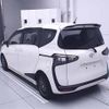 toyota sienta 2015 -TOYOTA--Sienta NSP170G-7011054---TOYOTA--Sienta NSP170G-7011054- image 2