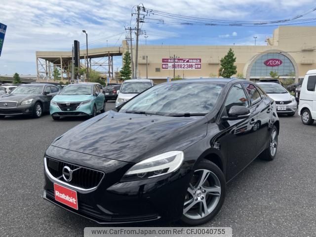 volvo v40 2017 -VOLVO--Volvo V40 DBA-MB4154T--YV1MV2920H2387793---VOLVO--Volvo V40 DBA-MB4154T--YV1MV2920H2387793- image 1