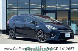 toyota prius-α 2017 CFJ1412657