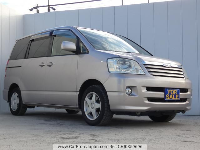 toyota noah 2004 quick_quick_TA-AZR60G_AZR60-0284161 image 1