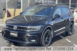 volkswagen tiguan 2018 -VOLKSWAGEN--VW Tiguan LDA-5NDFGF--WVGZZZ5NZKW803004---VOLKSWAGEN--VW Tiguan LDA-5NDFGF--WVGZZZ5NZKW803004-