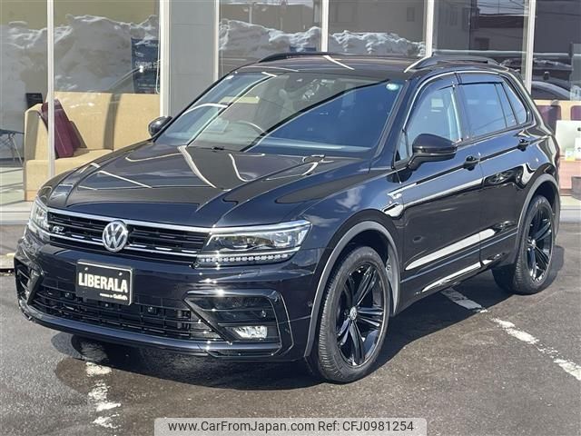 volkswagen tiguan 2018 -VOLKSWAGEN--VW Tiguan LDA-5NDFGF--WVGZZZ5NZKW803004---VOLKSWAGEN--VW Tiguan LDA-5NDFGF--WVGZZZ5NZKW803004- image 1