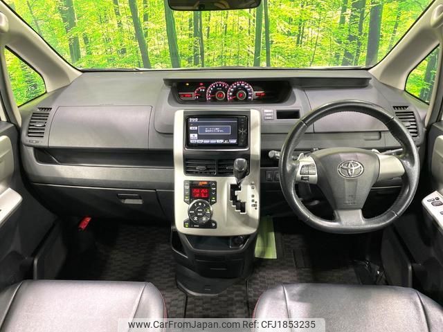 toyota noah 2010 CFJ1853235 image 2