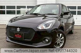 suzuki swift 2018 CFJ1744320