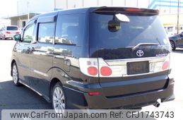 toyota alphard 2004 CFJ1743743