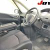 nissan serena 2011 TE2112 image 2