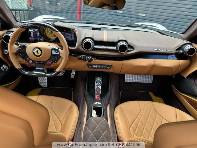 ferrari 812-superfast 2020 quick_quick_7BA-F152BE_ZFF83CMJ000256599 image 2