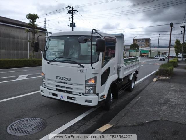 isuzu forward 2012 CFJ8564202 image 2