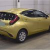 toyota aqua 2021 CFJ1717301 image 2