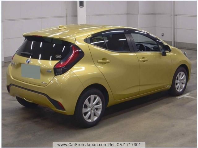 toyota aqua 2021 CFJ1717301 image 2