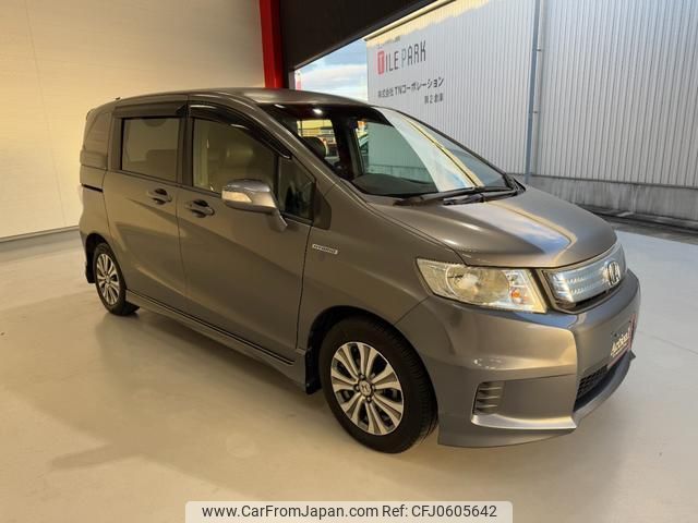 honda freed-spike-hybrid 2012 quick_quick_GP3_GP3-1016714 image 2