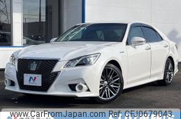 toyota crown 2014 -TOYOTA--Crown DAA-AWS210--AWS210-6057231---TOYOTA--Crown DAA-AWS210--AWS210-6057231-