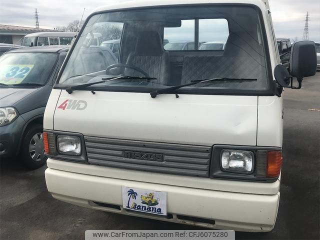 Used MAZDA BONGO BRAWNY TRUCK 1995 20**** in good condition for sale