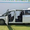 nissan serena 2023 CFJ1616132 image 14