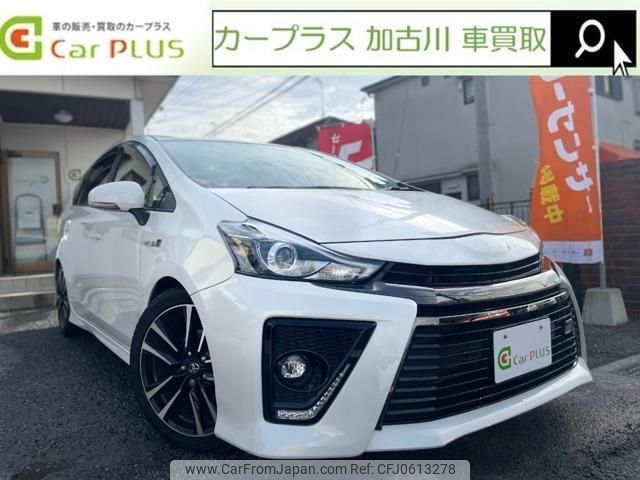 toyota prius-α 2018 quick_quick_DAA-ZVW40W_ZVW40W-0030767 image 1