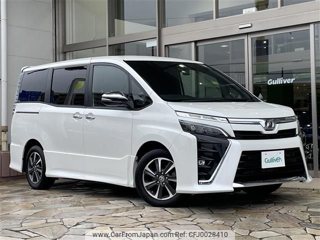 toyota voxy 2019 -TOYOTA--Voxy DBA-ZRR80W--ZRR80-0569584---TOYOTA--Voxy DBA-ZRR80W--ZRR80-0569584- image 1