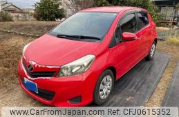 toyota vitz 2013 -TOYOTA--Vitz DBA-NSP130--NSP130-2110215---TOYOTA--Vitz DBA-NSP130--NSP130-2110215-