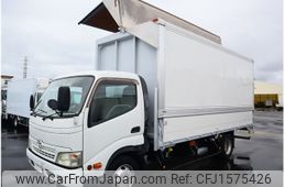toyota dyna-truck 2011 CFJ1575426