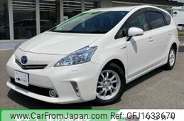 toyota prius-α 2012 CFJ1633670