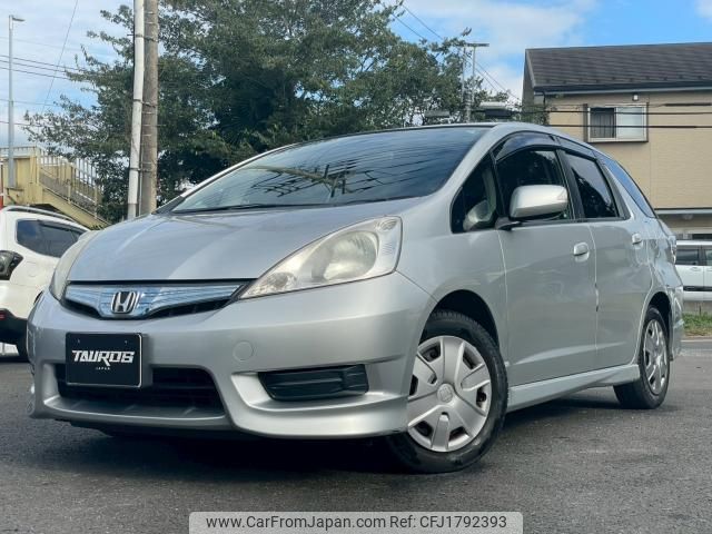 honda fit-shuttle-hybrid 2011 CFJ1792393 image 1