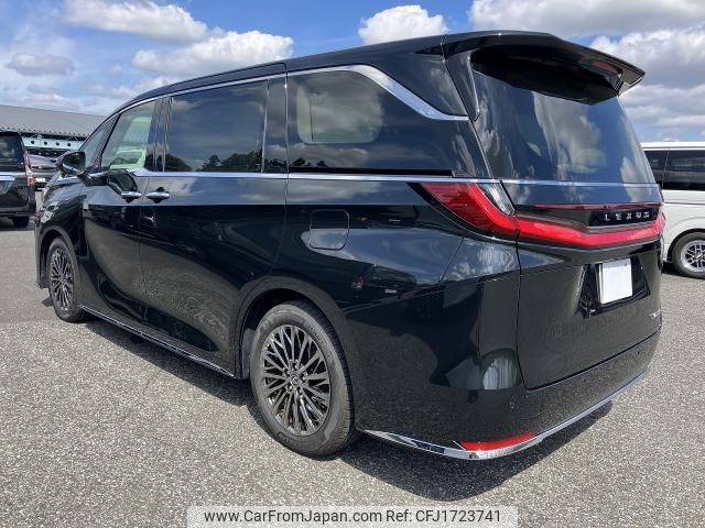lexus lexus-others 2024 CFJ1723741 image 2