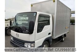 mazda titan 2004 CFJ9969185