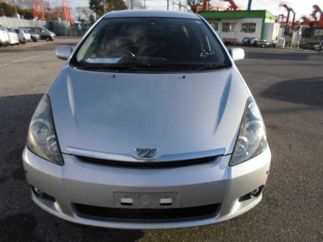 toyota wish 2004 2965 image 2