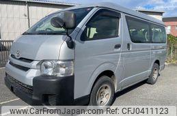 toyota hiace-wagon 2017 GOO_JP_700070896330241103002