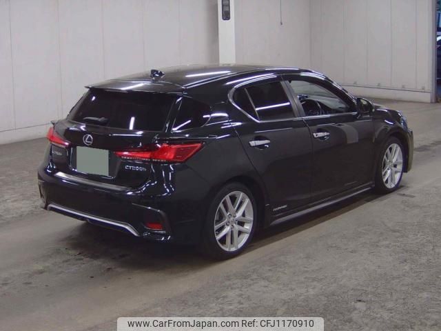 lexus ct 2018 quick_quick_DAA-ZWA10_ZWA10-2324015 image 2