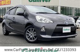 toyota aqua 2013 -TOYOTA--AQUA DAA-NHP10--NHP10-6201130---TOYOTA--AQUA DAA-NHP10--NHP10-6201130-