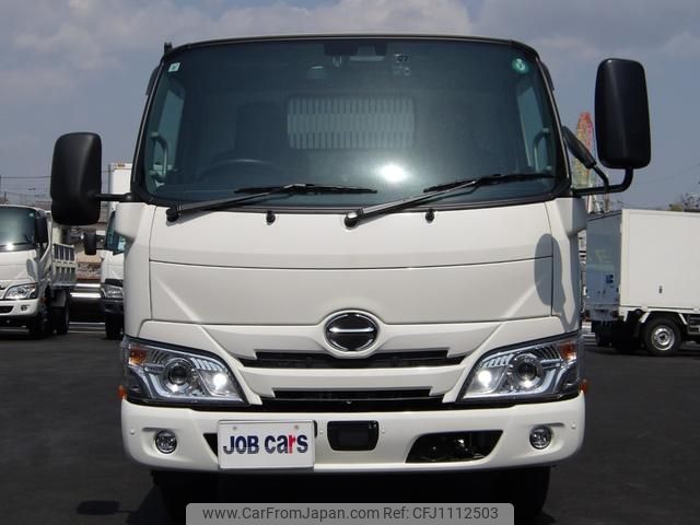 hino dutro 2024 GOO_NET_EXCHANGE_0704692A30250322W014 image 2