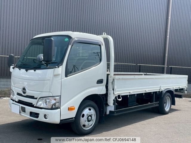 hino dutro 2023 -HINO--Hino Dutoro 2KG-XZU655M--XZU655-0017597---HINO--Hino Dutoro 2KG-XZU655M--XZU655-0017597- image 1