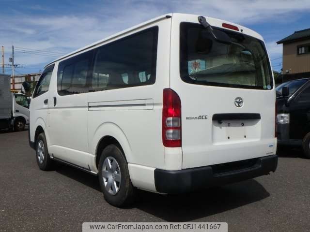 toyota regiusace-van 2018 CFJ1441667 image 2