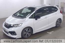 honda fit 2018 CFJ1520359