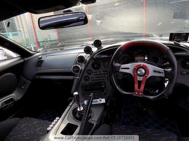 toyota supra 2003 interior