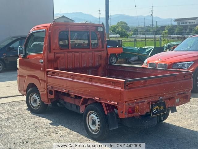 daihatsu hijet-truck 2016 CFJ1442908 image 2