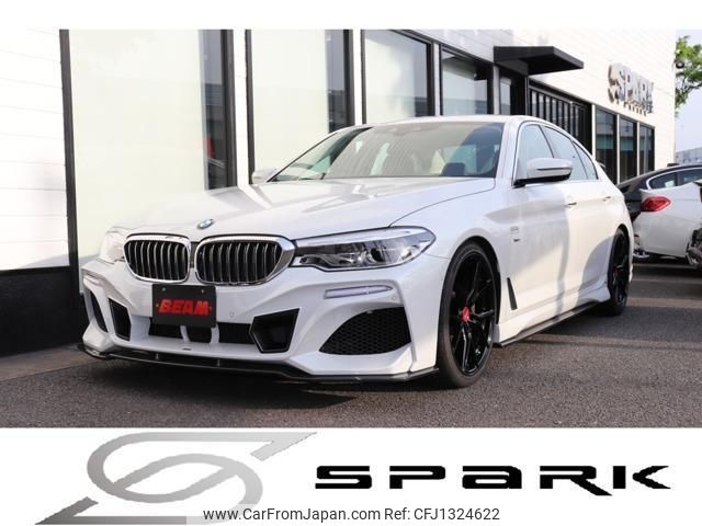 bmw 5-series 2018 quick_quick_DBA-JA20_WBAJA520X0WC08699 image 1