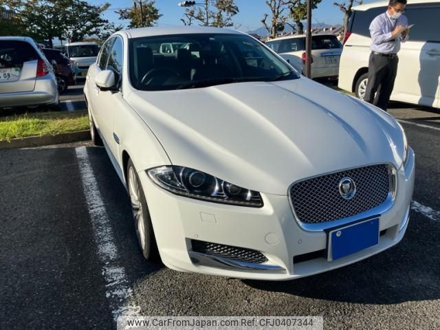 jaguar xf 2013 -JAGUAR--Jaguar XF Series CBA-J058C--SAJKC0681D8S67802---JAGUAR--Jaguar XF Series CBA-J058C--SAJKC0681D8S67802- image 2