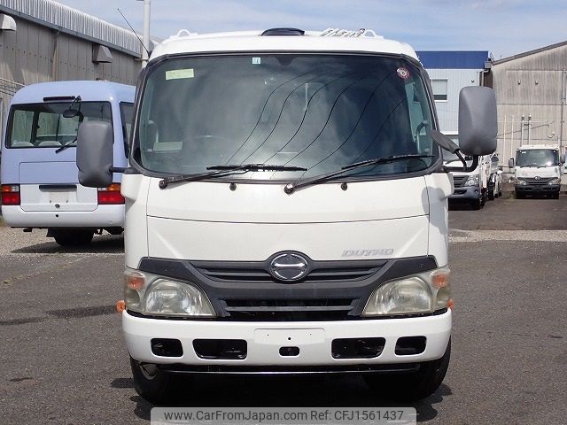 hino dutro 2011 CFJ1561437 image 2