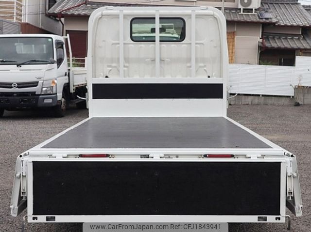 toyota dyna-truck 2017 CFJ1843941 image 2