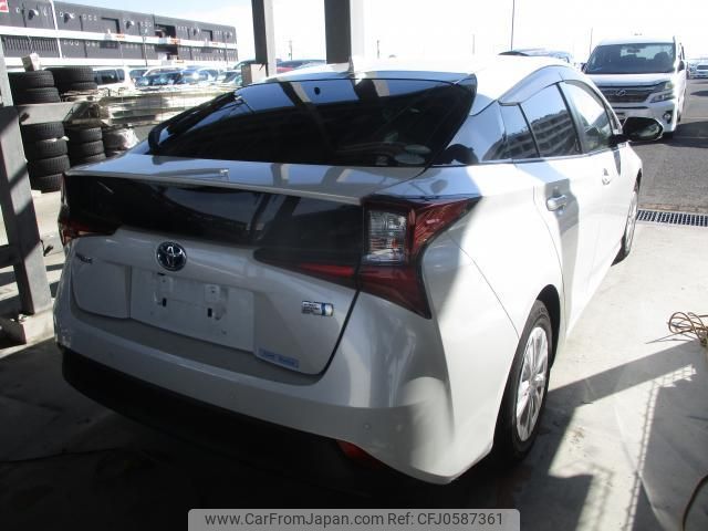 toyota prius 2020 quick_quick_6AA-ZVW51_ZVW51-6172705 image 2