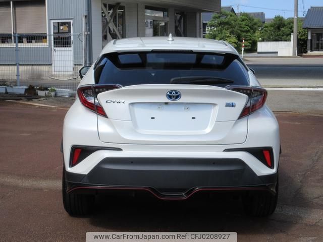 toyota c-hr 2017 -TOYOTA--C-HR ZYX10--2070435---TOYOTA--C-HR ZYX10--2070435- image 2