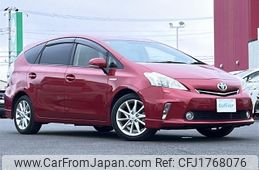 toyota prius-α 2013 CFJ1768076