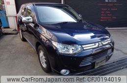 mitsubishi outlander 2013 -MITSUBISHI--Outlander DBA-GF8W--GF8W-0004738---MITSUBISHI--Outlander DBA-GF8W--GF8W-0004738-