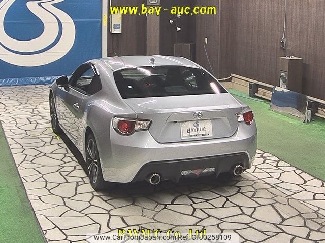 toyota 86 2015 -TOYOTA--86 ZN6-051189---TOYOTA--86 ZN6-051189- image 2