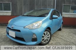 toyota aqua 2012 -TOYOTA--AQUA DAA-NHP10--NHP10-2030004---TOYOTA--AQUA DAA-NHP10--NHP10-2030004-